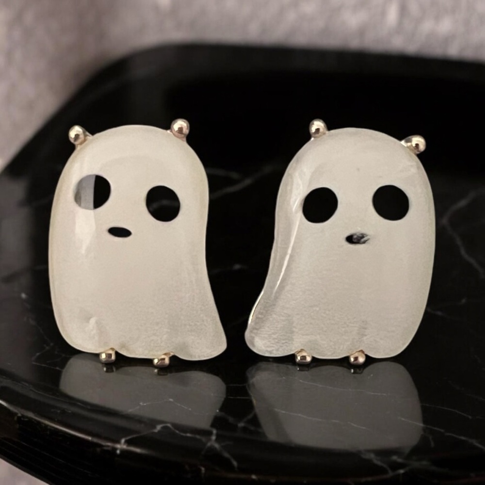 Black and White Ghost Stud Earrings
